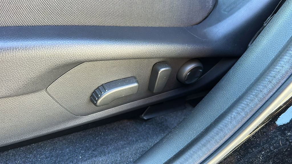 Used 2024 Subaru Crosstrek 2.5i Sport image 13