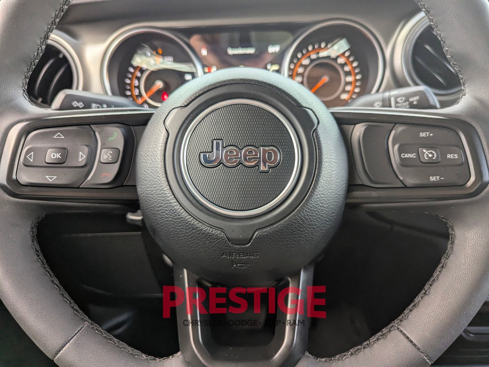 Used 2023 Jeep Gladiator Willys image 19