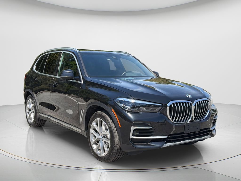 Used 2022 BMW X5 xDrive40i w/ Premium Package image 29