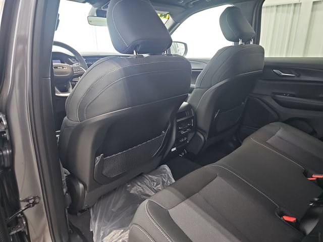 New 2026 Jeep Grand Cherokee Laredo X AWD/4WD image 34