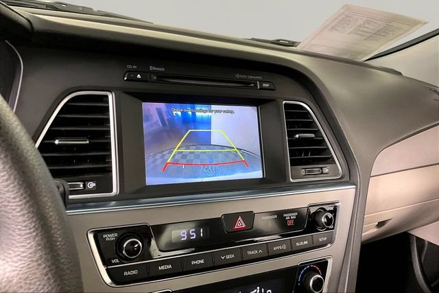 Used 2017 Hyundai Sonata SE FWD image 11