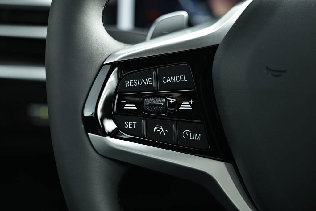 New 2026 BMW 330i Sedan w/ Premium Package image 36