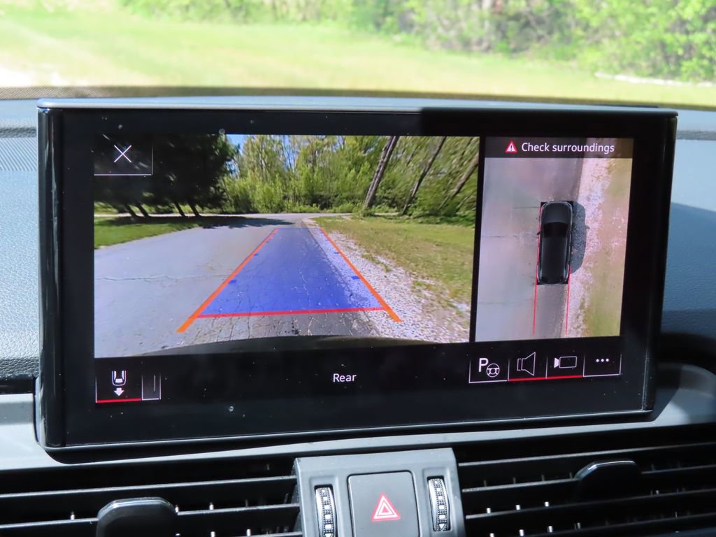 Used 2022 Audi SQ5 Prestige w/ Prestige Package AWD/4WD image 6