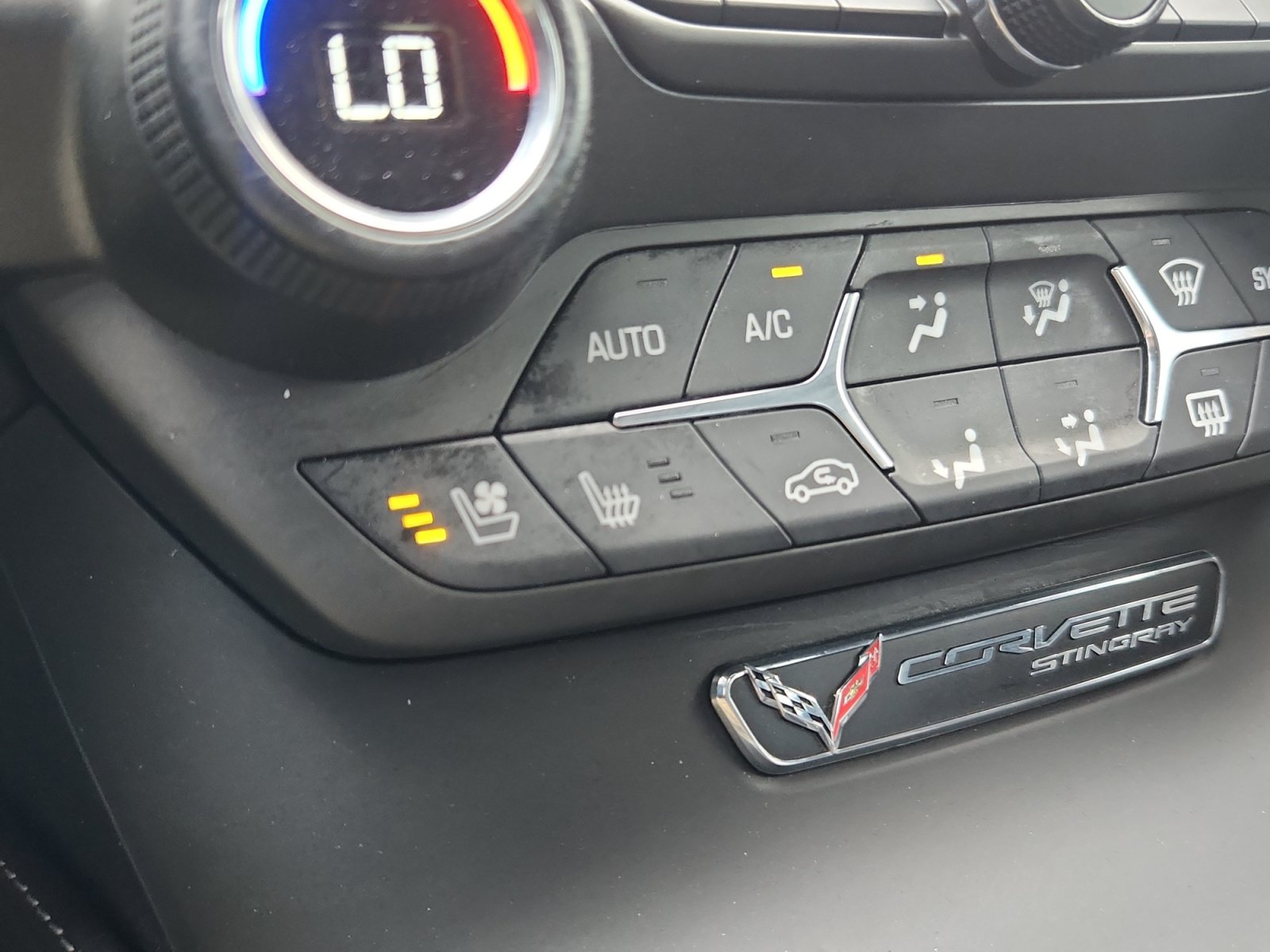 Used 2015 Chevrolet Corvette Stingray Coupe w/ 3LT Preferred Equipment Group RWD image 31