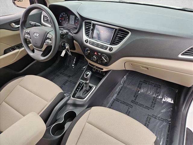 Used 2022 Hyundai Accent SEL image 26