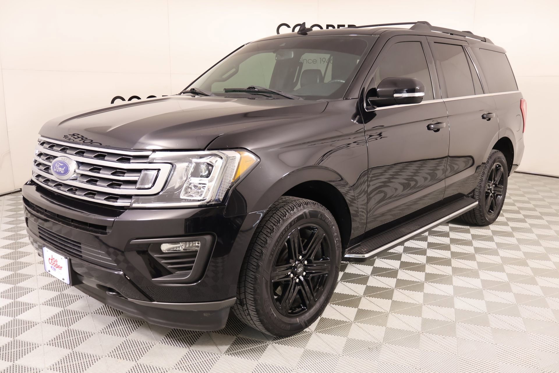 Used 2021 Ford Expedition XLT AWD/4WD image 11