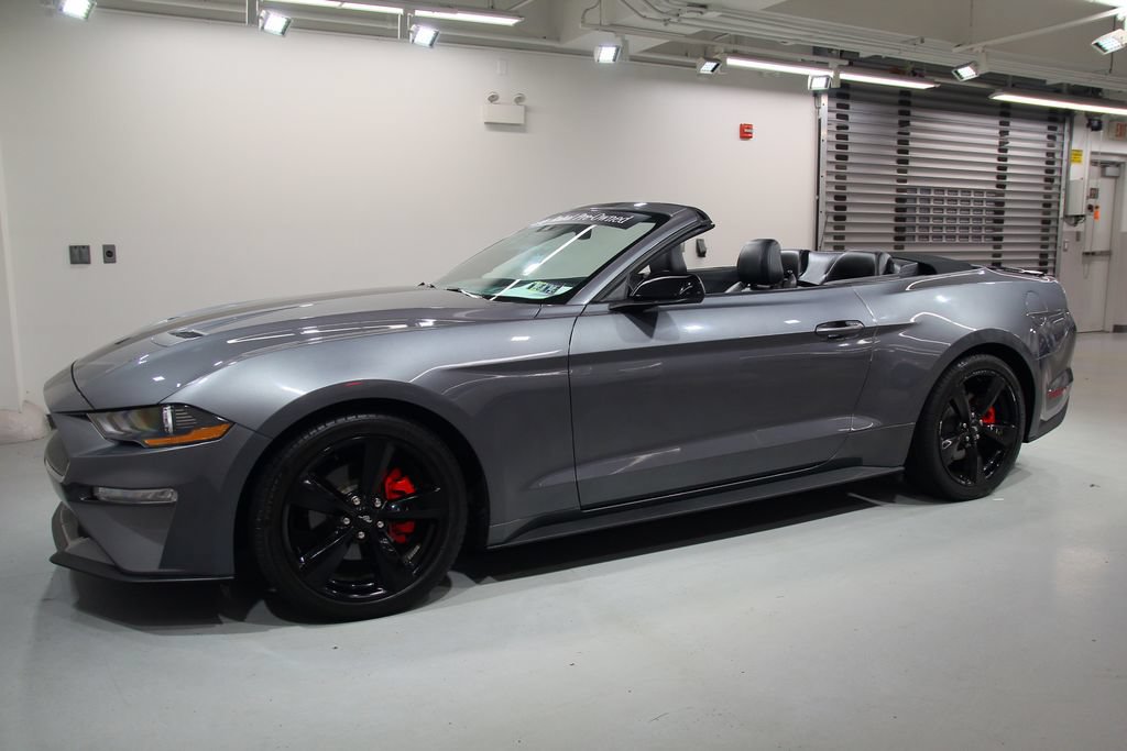 Used 2021 Ford Mustang Premium w/ Black Accent Package RWD image 3