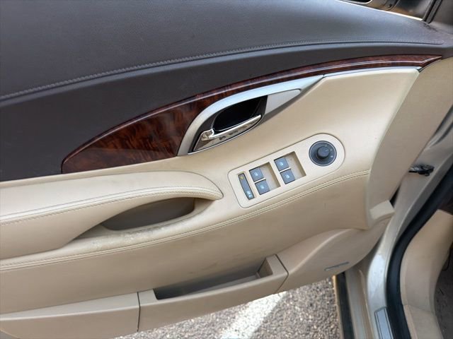 Used 2010 Buick LaCrosse CXL w/ Luxury Package image 8