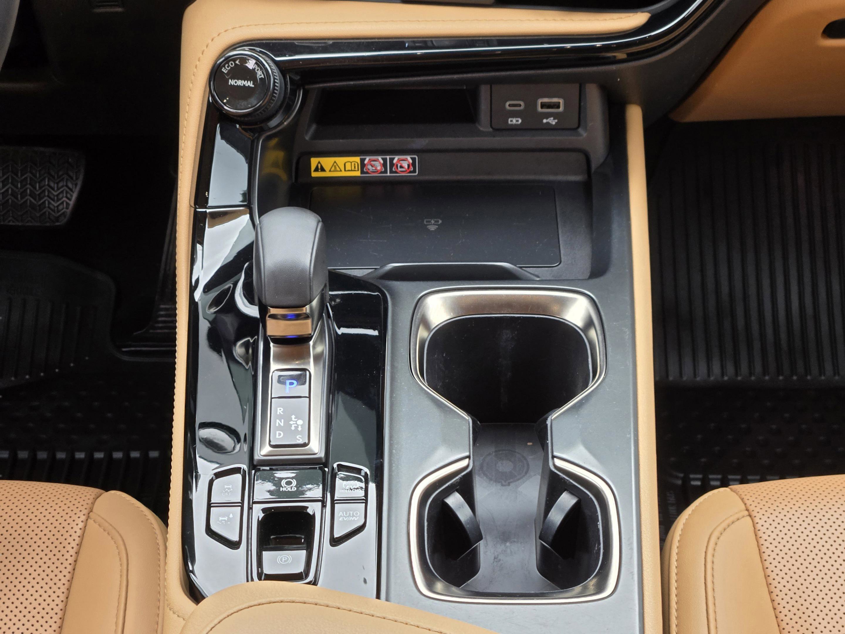 Certified 2025 Lexus NX 450h+ AWD w/ Accessory Package (2T) image 13