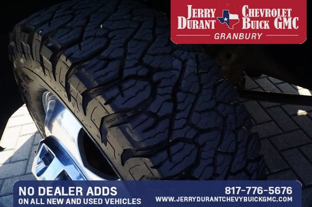 Used 2023 GMC Sierra 3500 Denali w/ Denali Ultimate Package AWD/4WD image 8