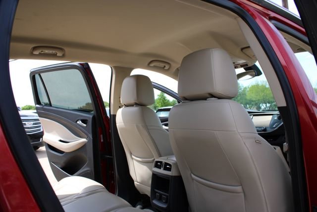 Used 2017 Buick Envision Preferred FWD image 40