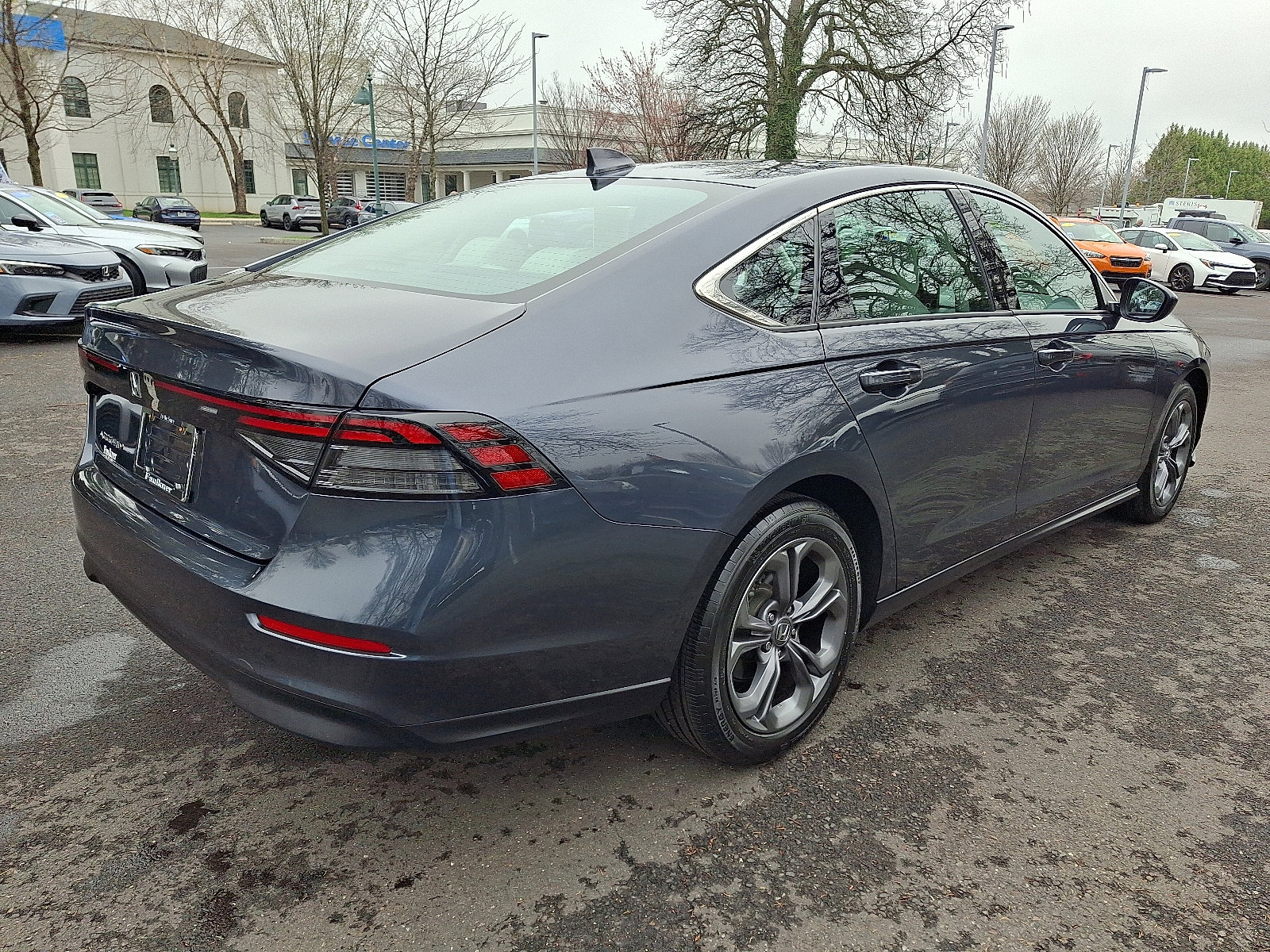 Certified 2023 Honda Accord EX image 6