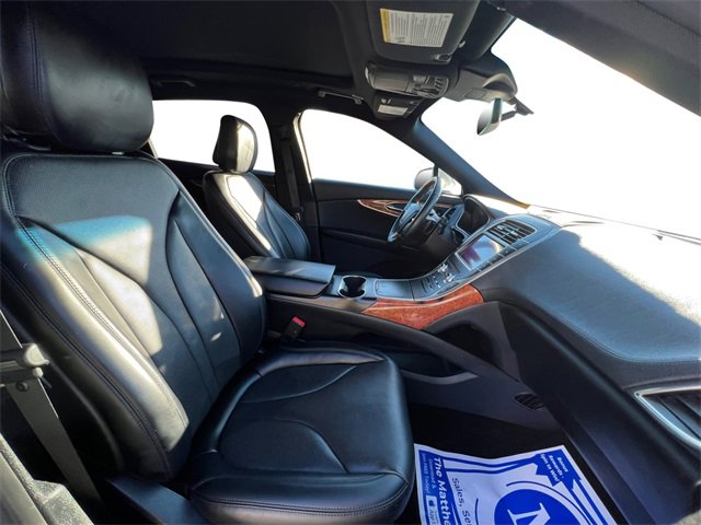Used 2020 Lincoln Nautilus Reserve w/ Equipment Group 201A image 15