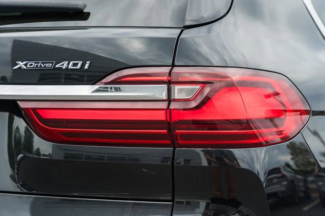 Used 2020 BMW X7 xDrive40i w/ Cold Weather Package image 7