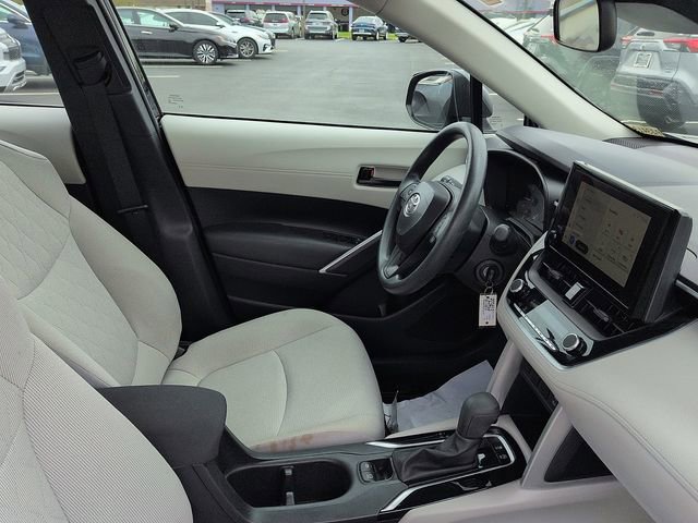 Used 2024 Toyota Corolla Cross L image 10