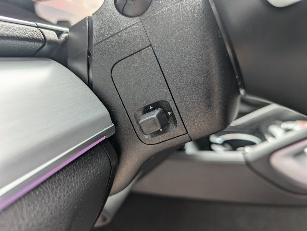 Used 2025 Mercedes-Benz GLE 350 4MATIC image 42