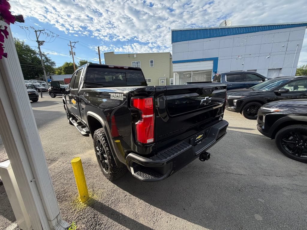 New 2026 Chevrolet Silverado 2500 LTZ w/ LTZ Plus Package AWD/4WD image 3