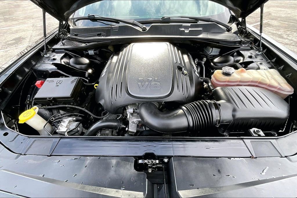 Used 2019 Dodge Challenger R/T image 10