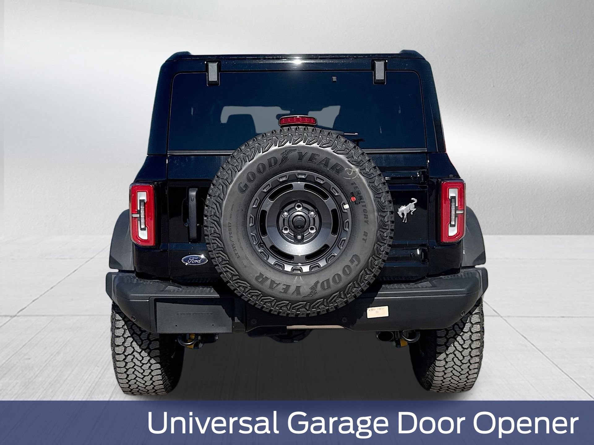 New 2025 Ford Bronco Badlands image 8