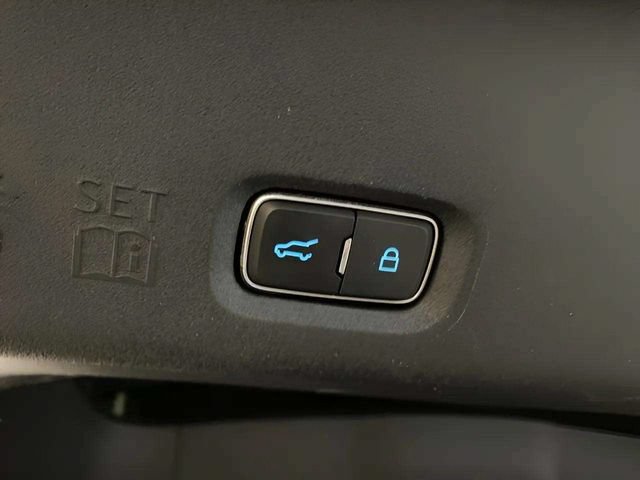 Used 2025 Ford Expedition Max Platinum AWD/4WD image 10