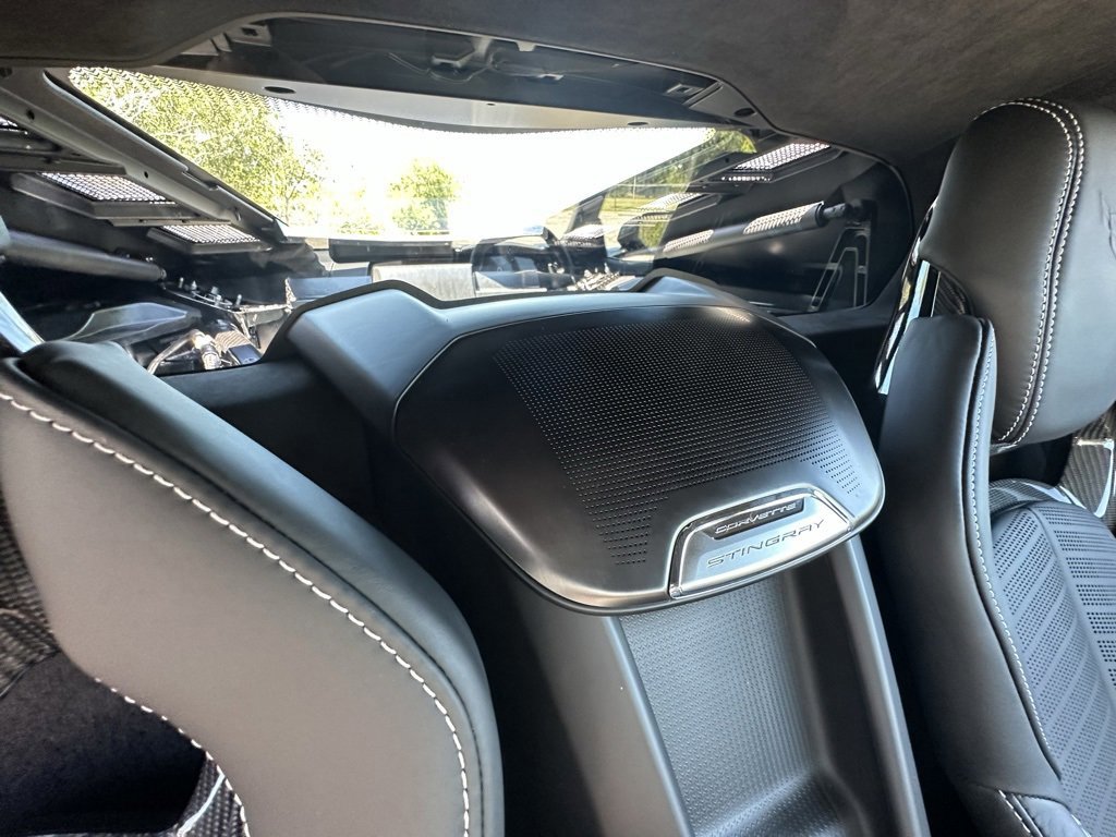 New 2026 Chevrolet Corvette Stingray Premium Cpe w/ Stealth Interior Trim Package image 28