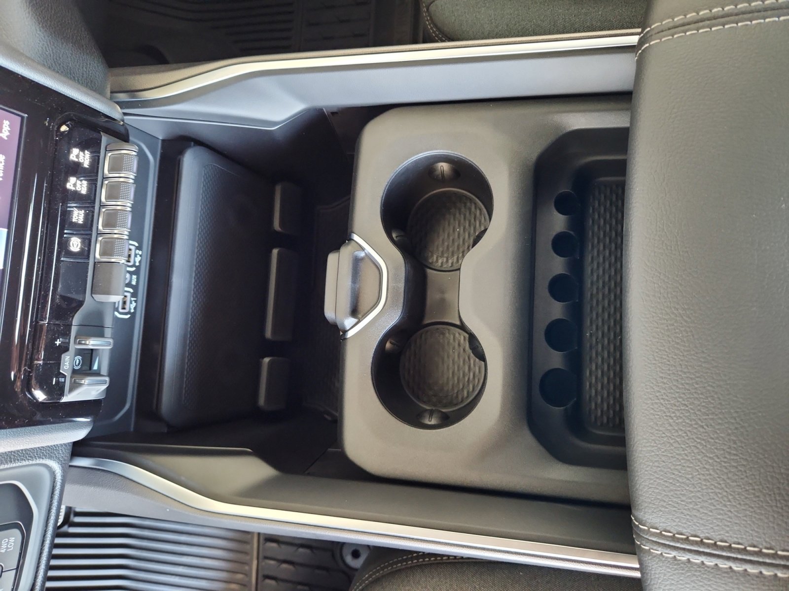 New 2025 RAM 2500 Big Horn image 15