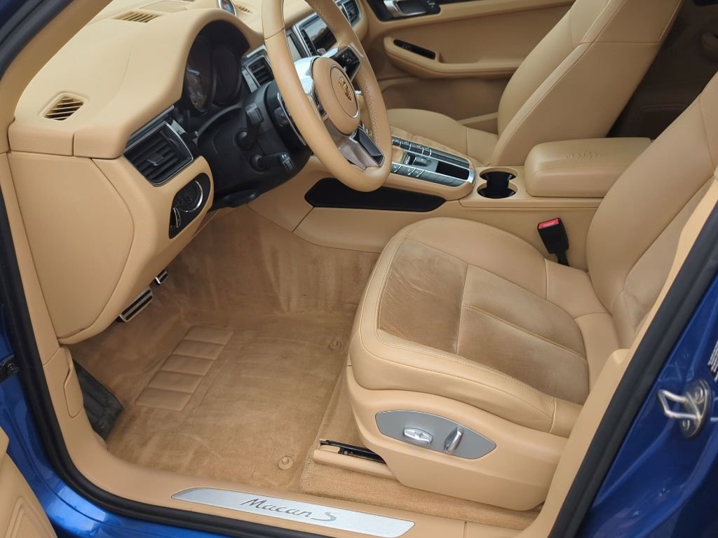 Used 2015 Porsche Macan S AWD/4WD image 28