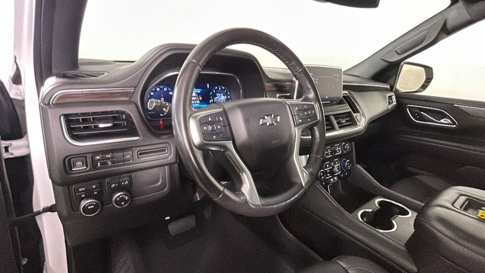 Used 2022 Chevrolet Tahoe Z71 AWD/4WD image 17