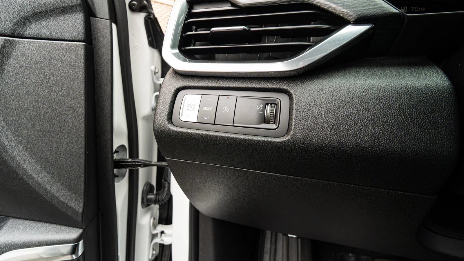 Used 2026 GMC Acadia Elevation w/ Elevation Premium Package FWD image 55
