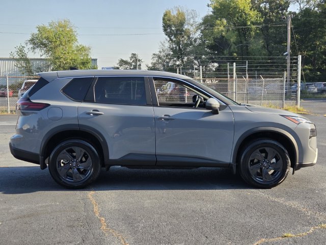 New 2026 Nissan Rogue SV FWD image 6