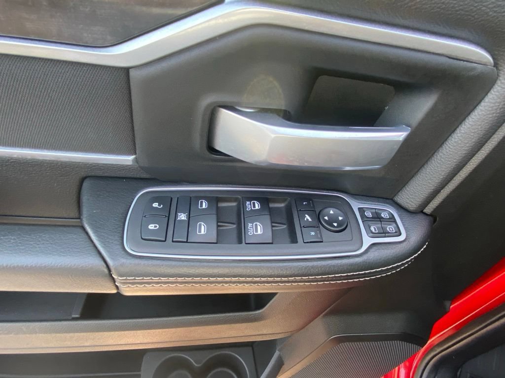 Used 2024 RAM 2500 Big Horn w/ Level 2 Equipment Group AWD/4WD image 11