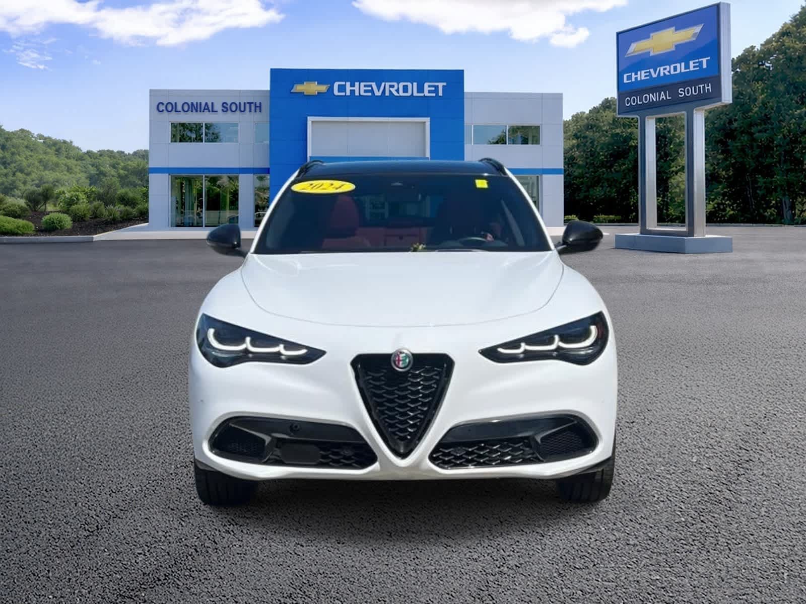 Used 2024 Alfa Romeo Stelvio Veloce AWD/4WD image 9