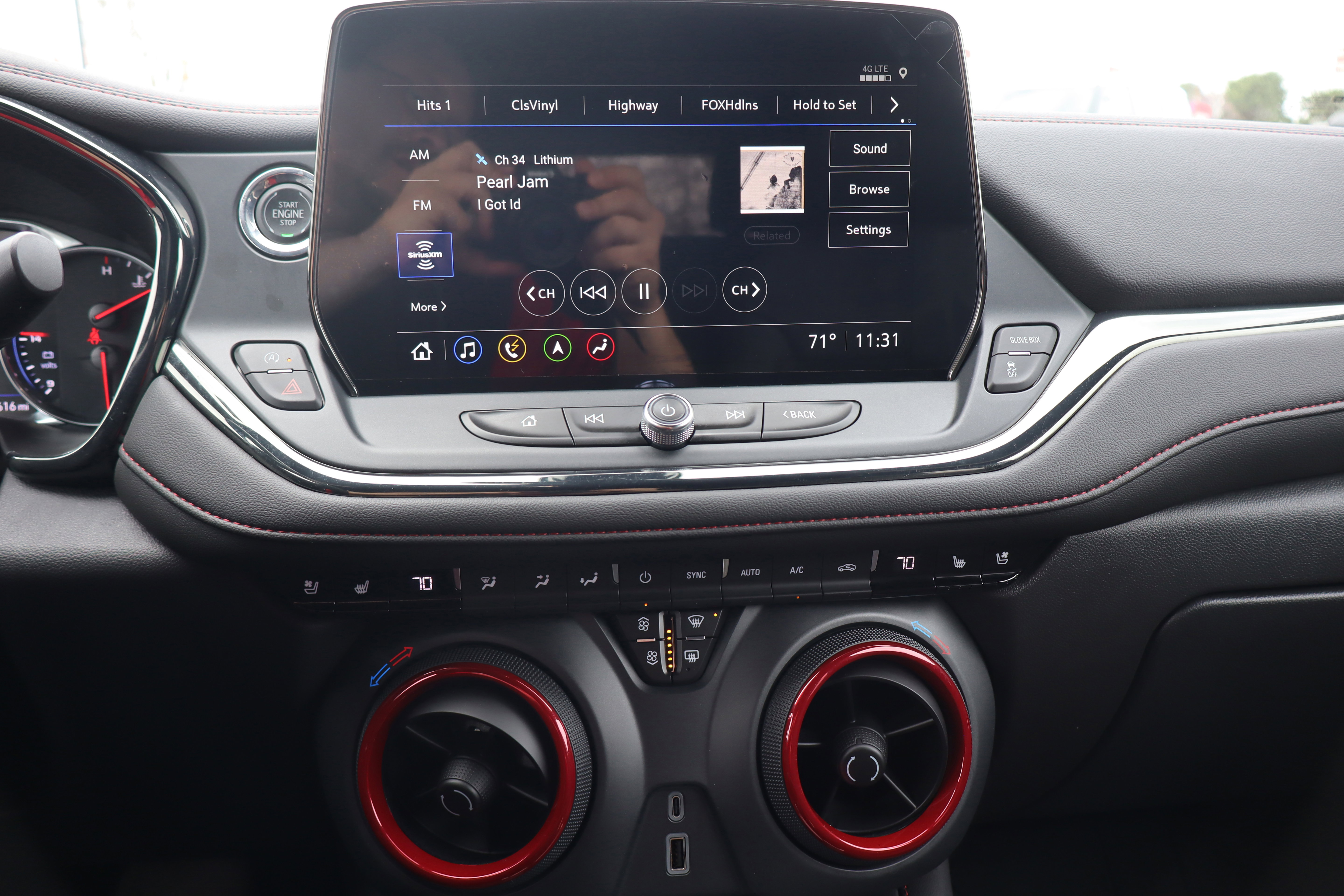 Used 2024 Chevrolet Blazer RS w/ Driver Confidence II Package image 17