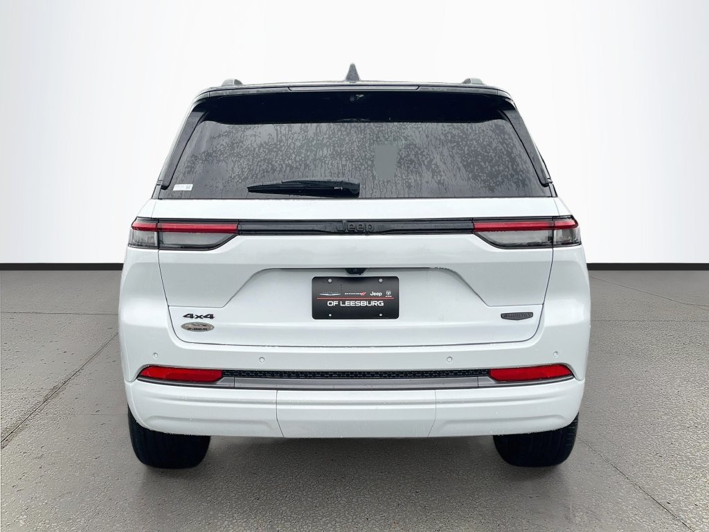 New 2027 Jeep Grand Cherokee Summit w/ Adv Protech Group IV AWD/4WD image 6