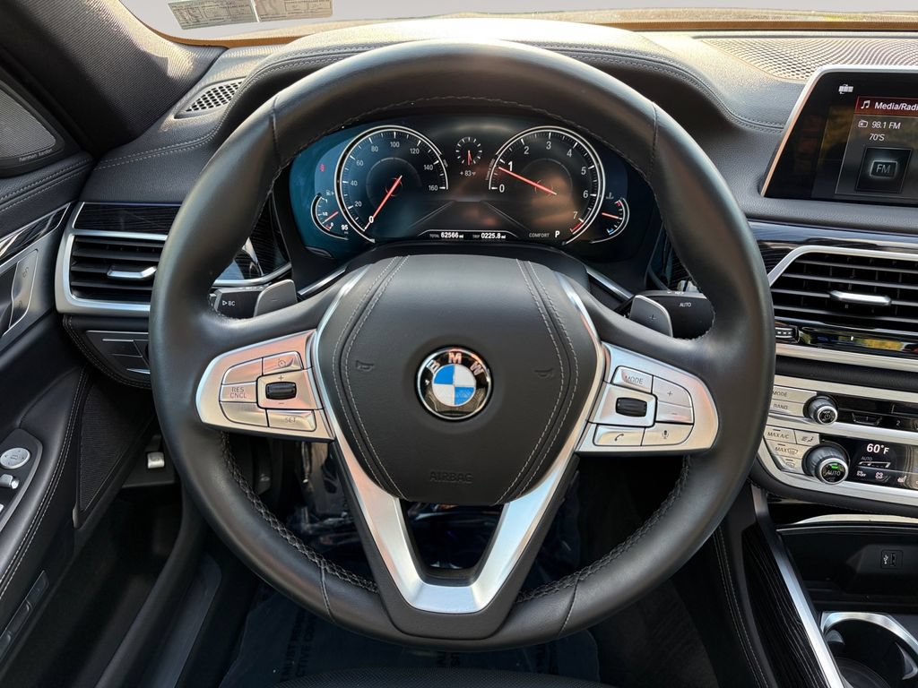 Used 2018 BMW 750i xDrive AWD/4WD image 12