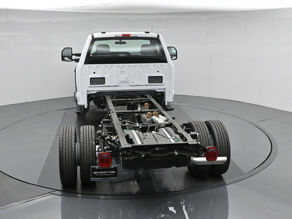 New 2026 Ford F450 XL w/ XL Chrome Package AWD/4WD image 34