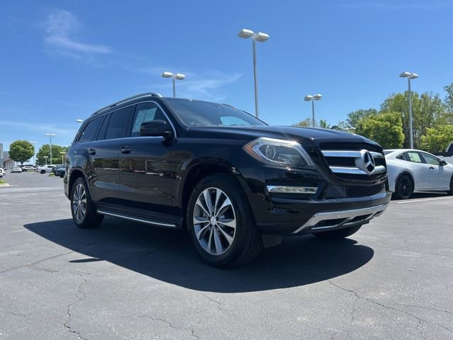 Used 2015 Mercedes-Benz GL 450 4MATIC image 3