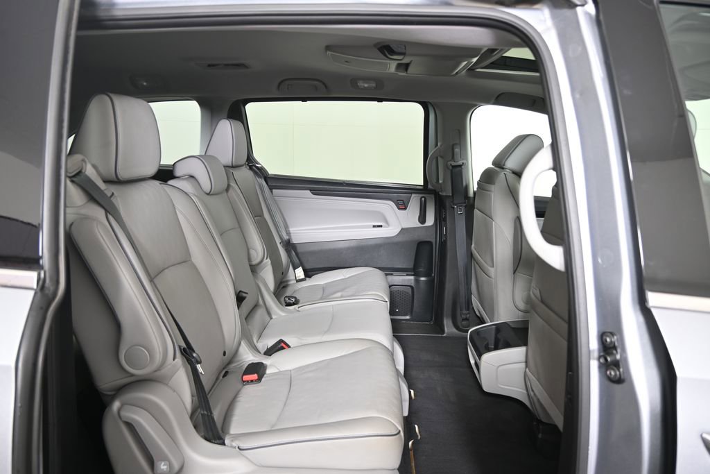 Used 2023 Honda Odyssey Elite image 15