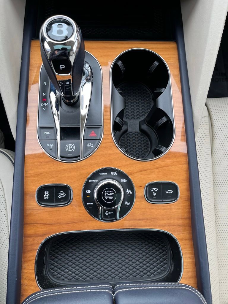 Used 2021 Bentley Bentayga Speed image 18