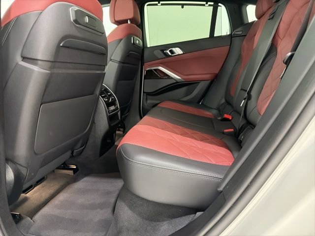 Certified 2024 BMW X6 xDrive40i w/ Executive Package image 17