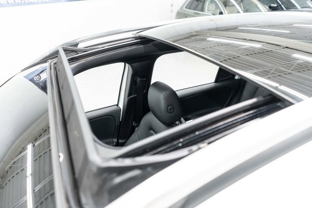 Used 2025 Mercedes-Benz EQB 300 4MATIC w/ Driver Assistance Package image 47