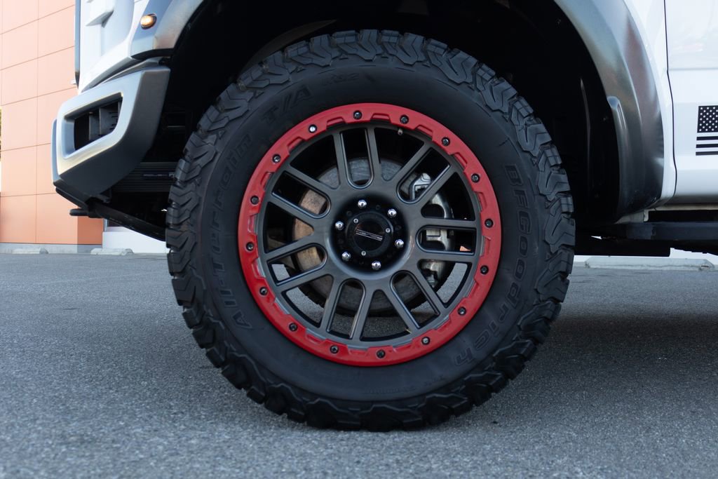 Used 2018 Ford F150 Raptor w/ Equipment Group 802A Luxury AWD/4WD image 9