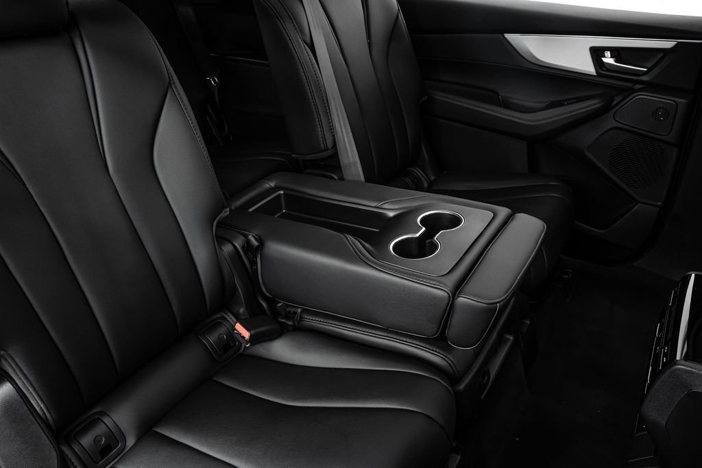 New 2026 Acura MDX SH-AWD image 31