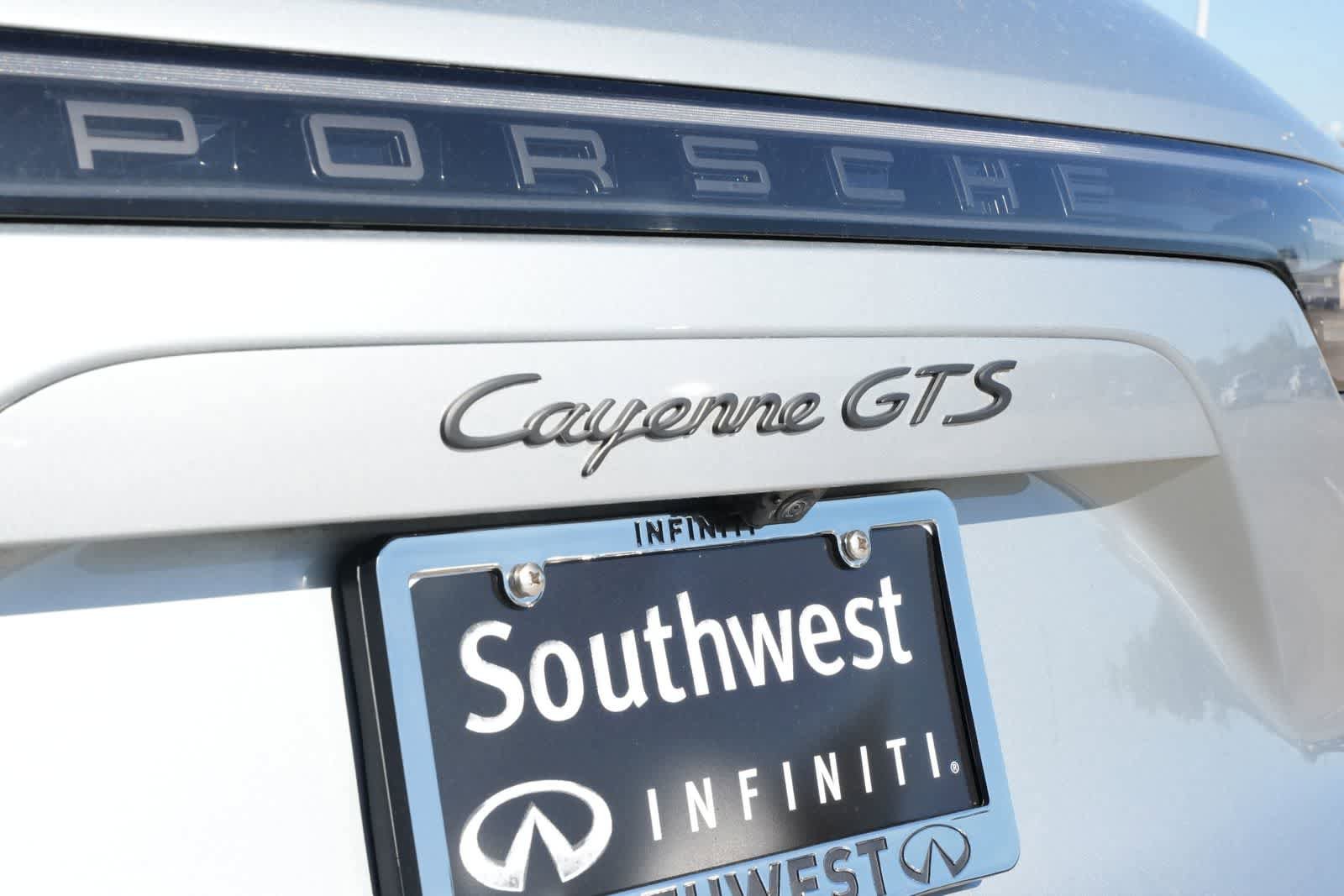 Used 2021 Porsche Cayenne GTS image 18