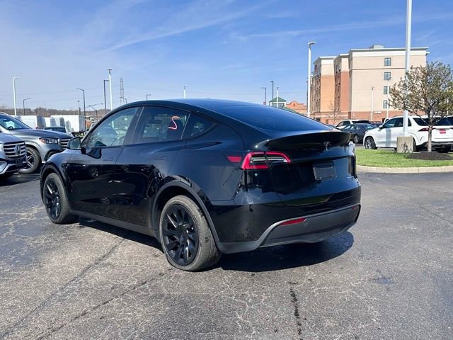 Used 2023 Tesla Model Y Long Range image 4