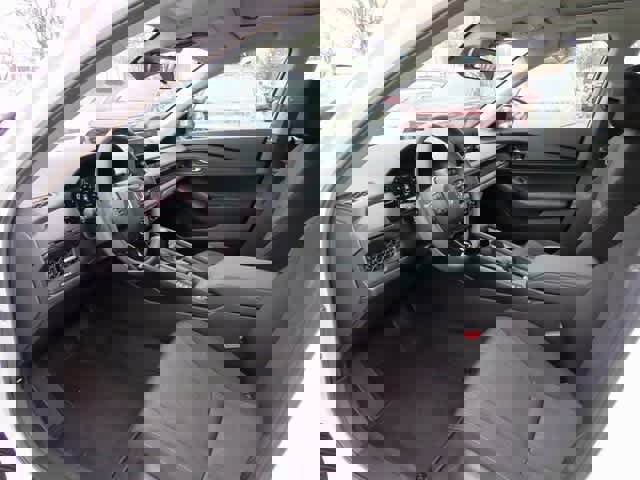 Certified 2025 Honda Accord SE image 2