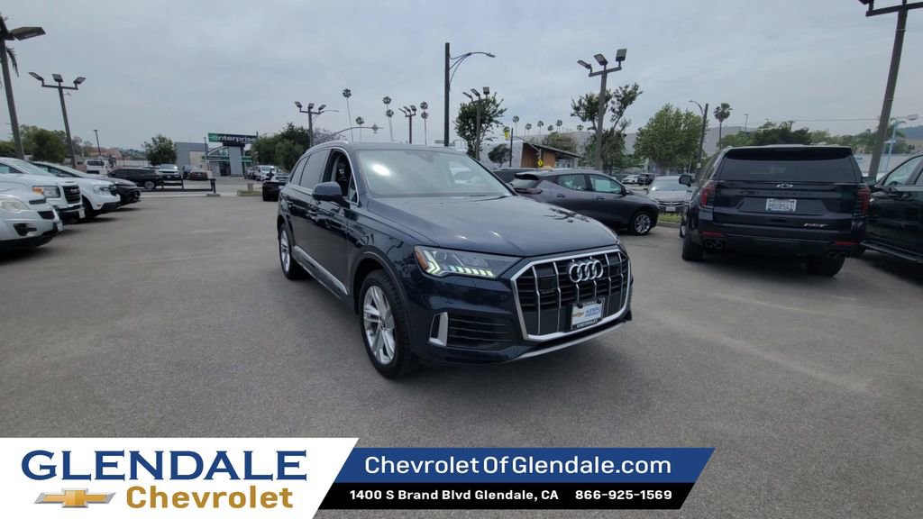 Used 2024 Audi Q7 3.0T Premium Plus AWD/4WD image 3
