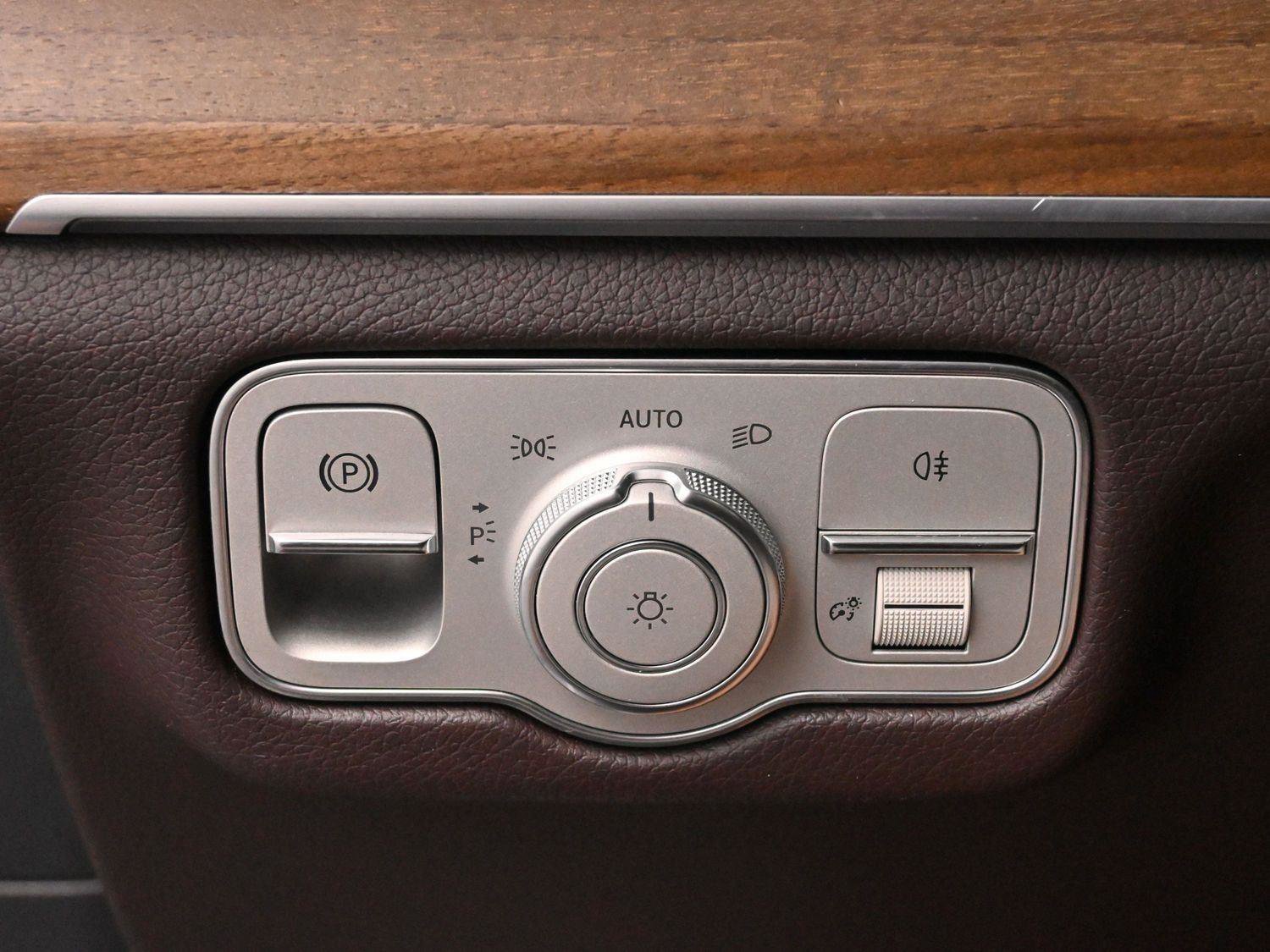 Used 2023 Mercedes-Benz GLS 450 4MATIC image 30