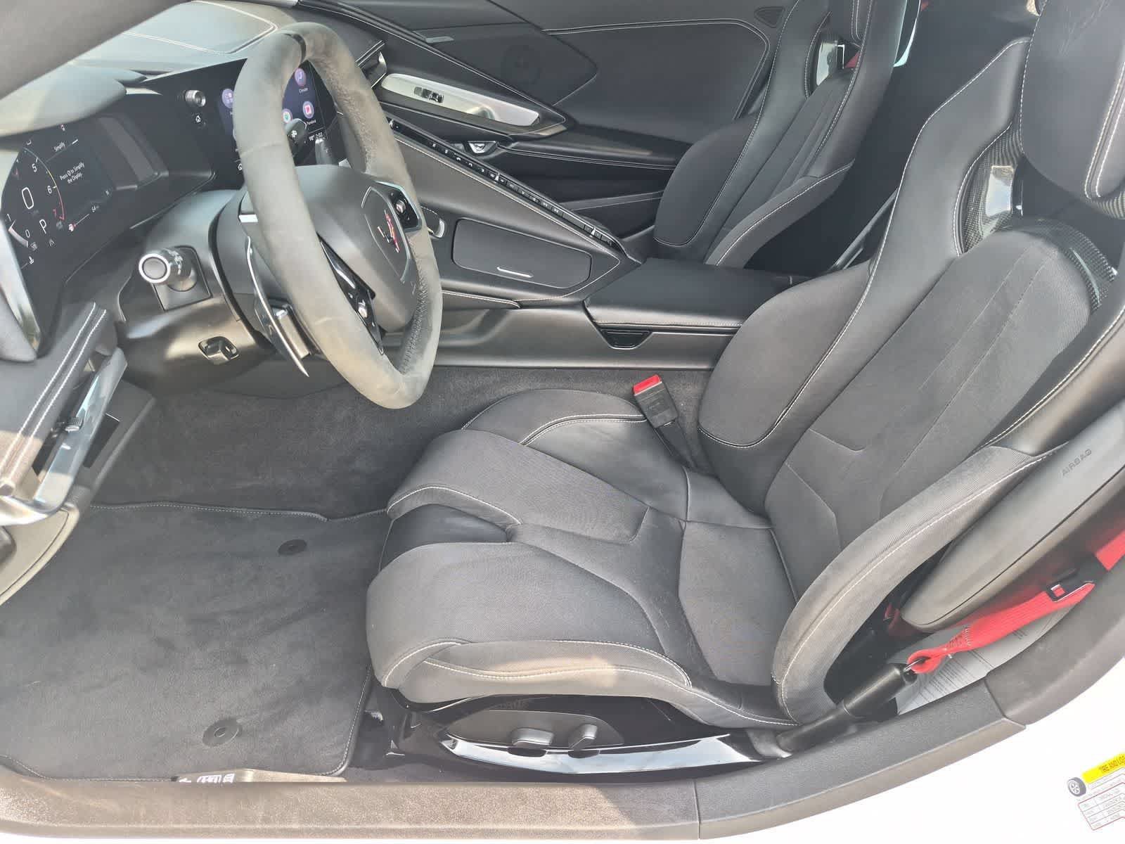 Used 2020 Chevrolet Corvette Stingray Coupe w/ Z51 Performance Package RWD image 16