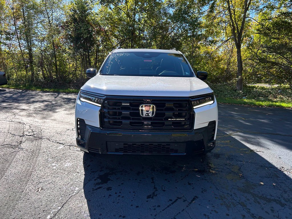 New 2026 Honda Pilot Black Edition image 8